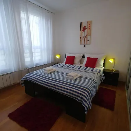 Belville Twin Apartment *